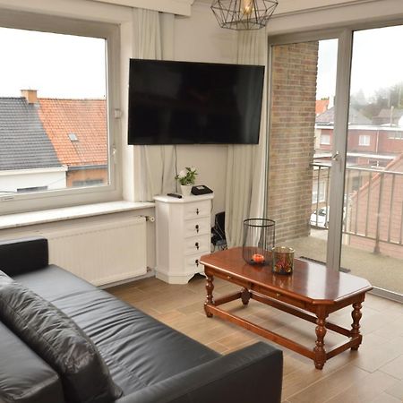 Modern And Private Studio With All Comfort! Apartment Roeselare Ngoại thất bức ảnh